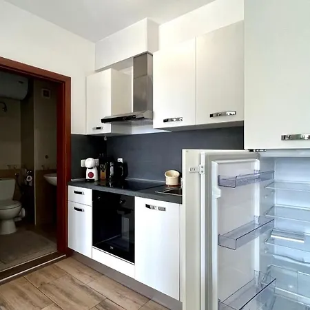 Bratanov Asteria Family Апартаменты *
