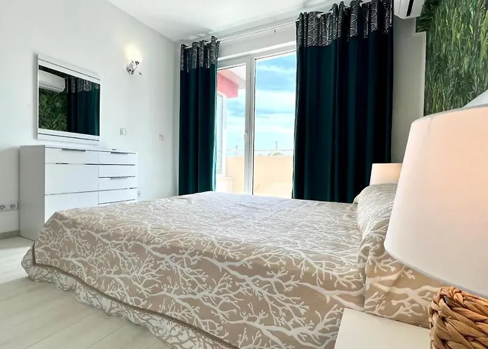 Bratanov Asteria Family Apartament *