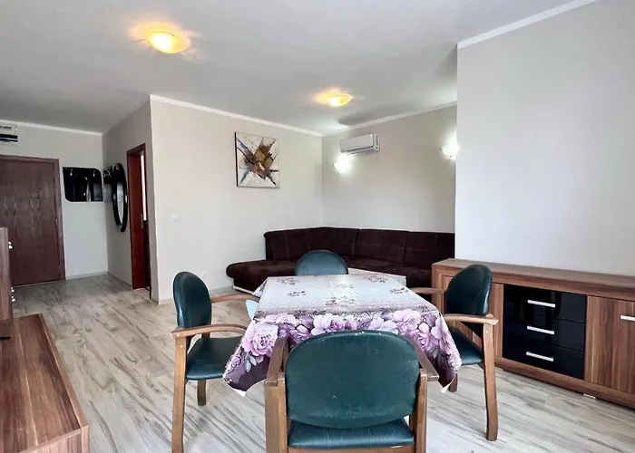 Bratanov Asteria Family * Słoneczny Brzeg