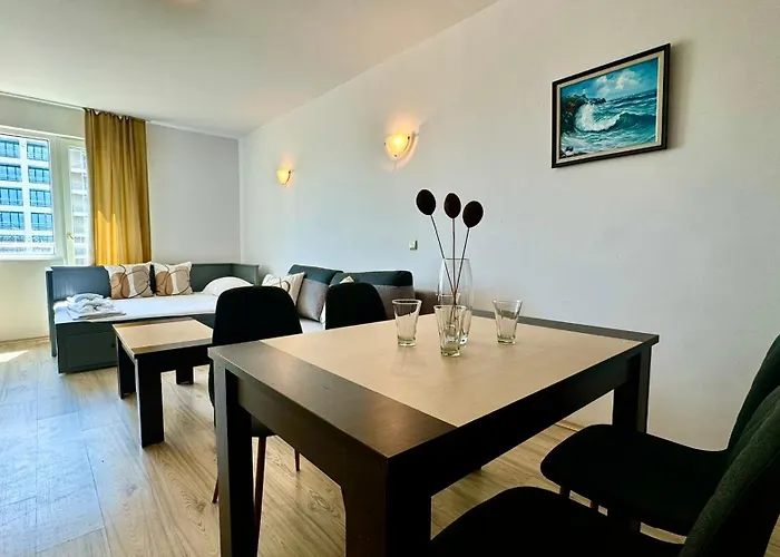 Apartament Bratanov Asteria Family