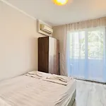 Bratanov Asteria Family Appartamento
