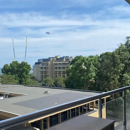 아파트 Bratanov Asteria Family *