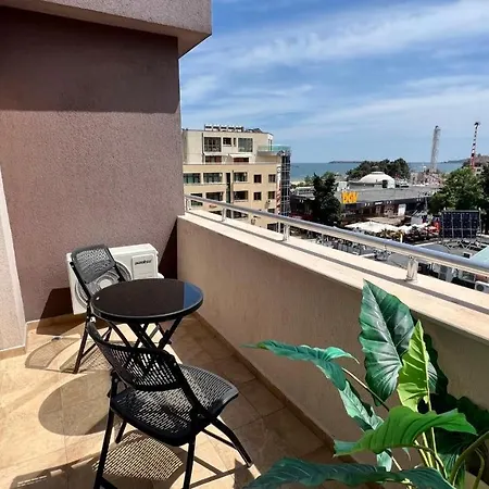 Apartamento Bratanov Asteria Family