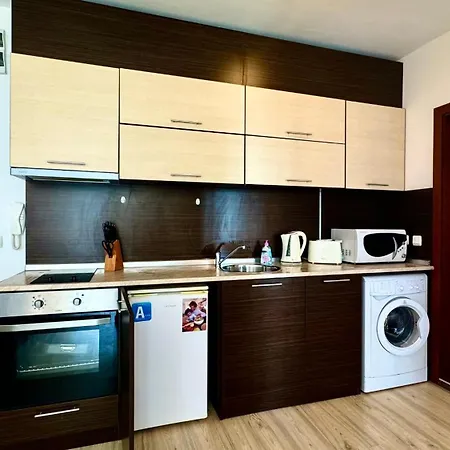 아파트 Bratanov Asteria Family *