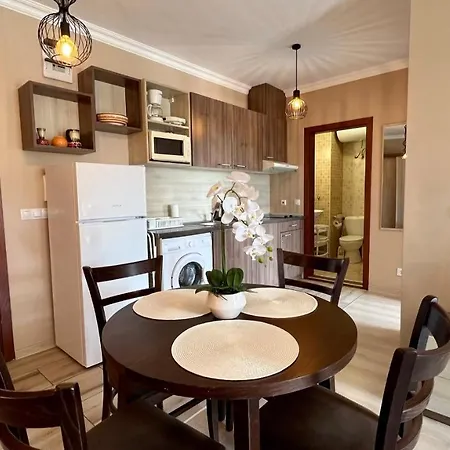 Apartman Bratanov Asteria Family *