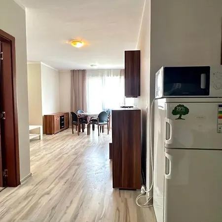 Bratanov Asteria Family * Napospart