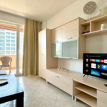 Bratanov Asteria Family * Napospart