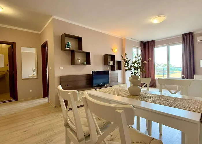 Bratanov Asteria Family Апартамент *